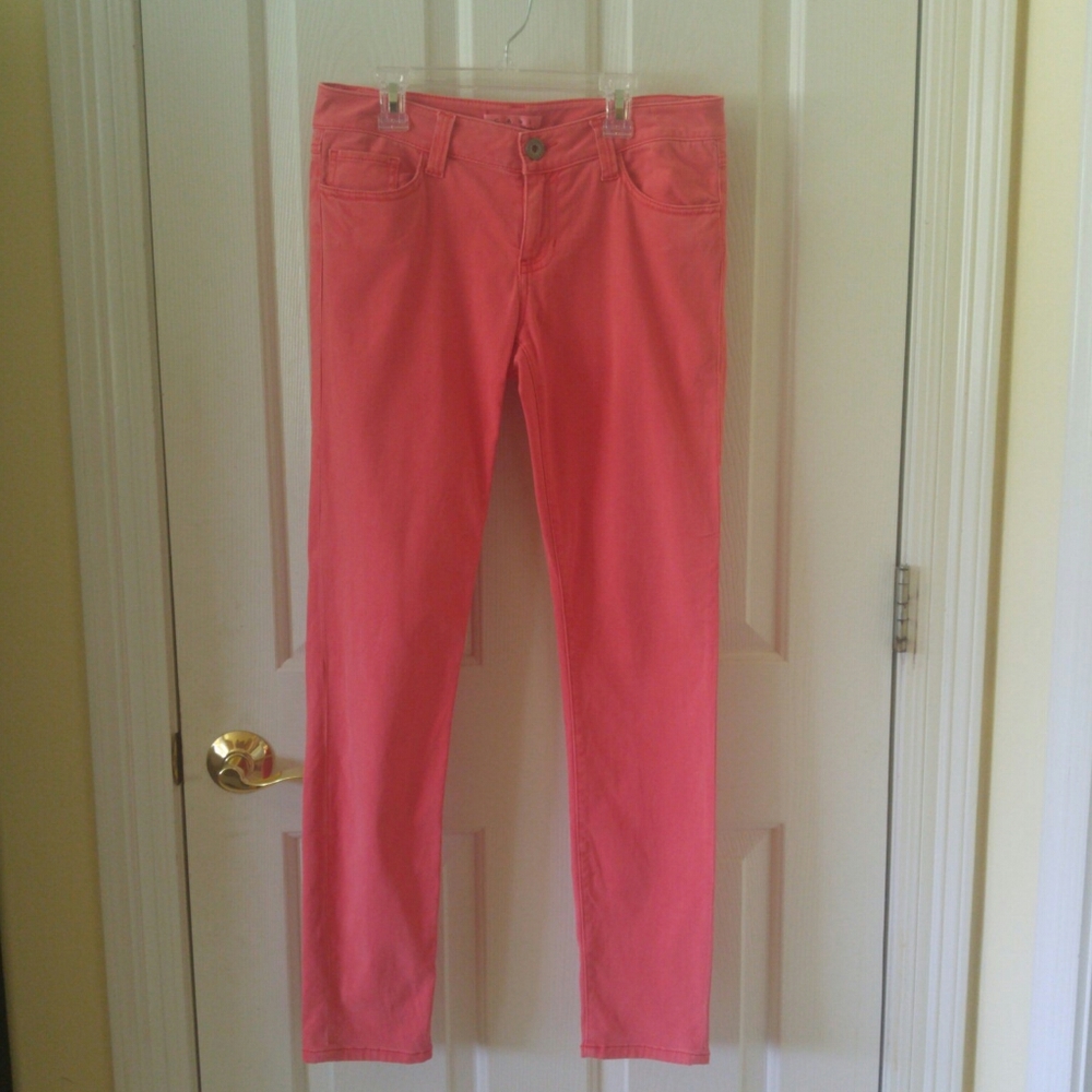 CAbi skinny jeans, sz 4, coral color - like new!